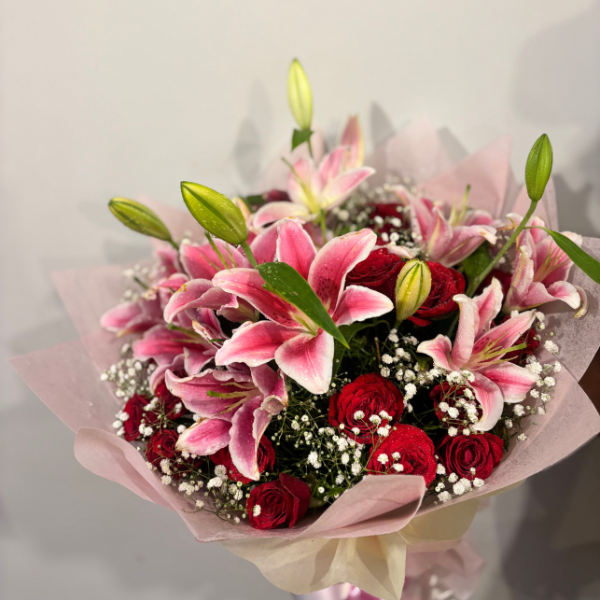 Romantic Lily & Rose Floral Arrangement