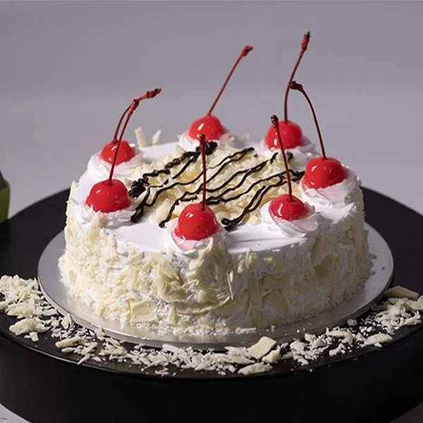 Snowy Forest Cake - Bake N Bloom